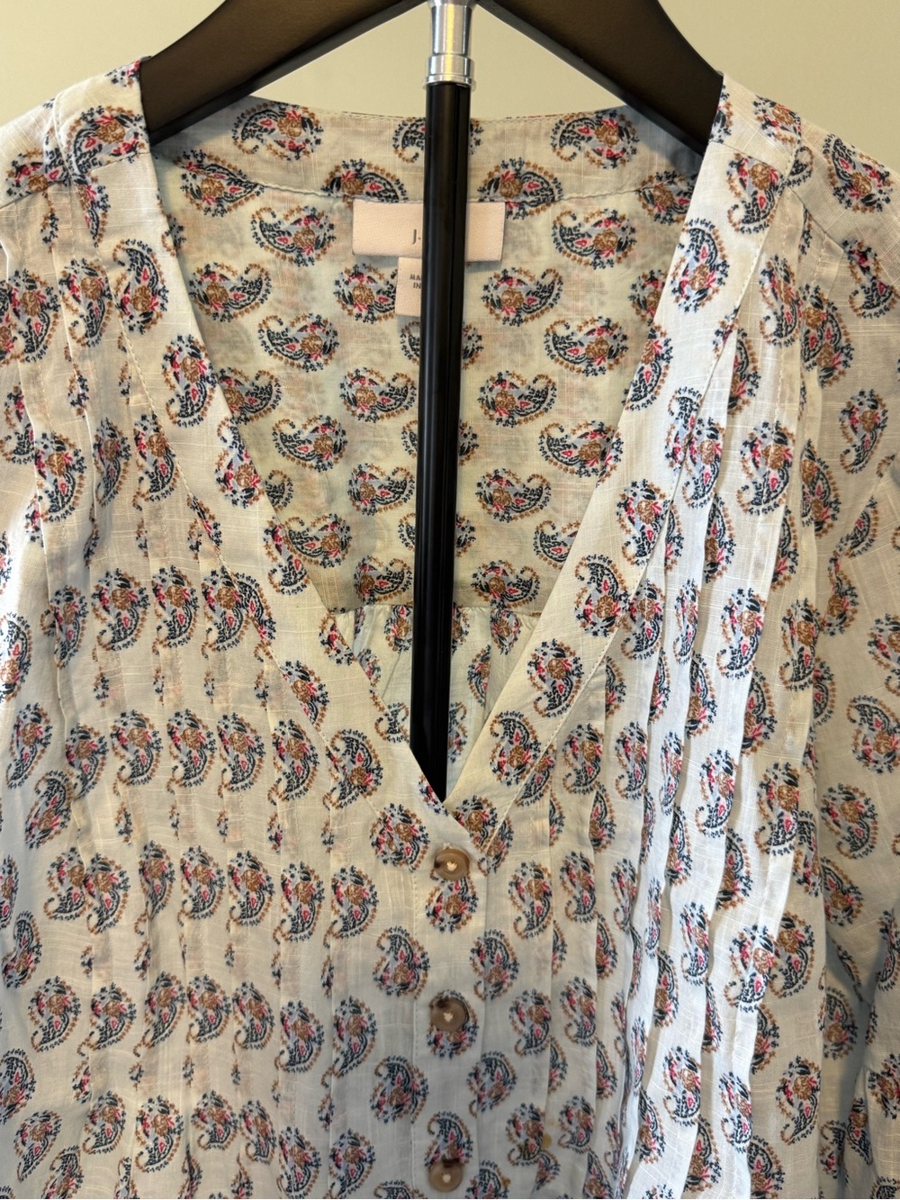 NWOT J.Jill Lightweight Paisley Button-Front Women's Top Sz S (21" P2P) - Picture 4 of 12